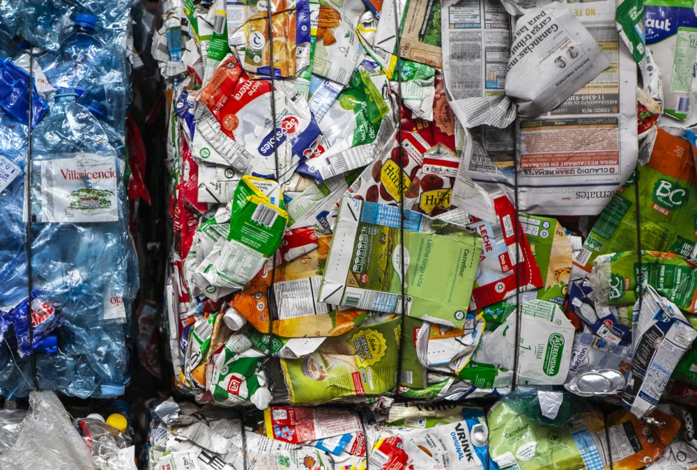 Balle de briques alimentaires prÃªtes au recyclage